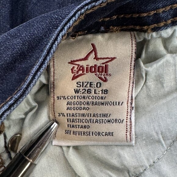 LA Idol USA Womens Blue Denim Capri Jeans Straight Leg Low Rise Size 0 W26/L18 - Picture 7 of 13